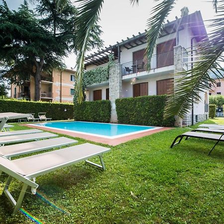 Appartamenti Meridiana Торри-дель-Бенако Экстерьер фото